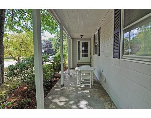 46 Deborah Dr, Reading, MA 01867 photo 4