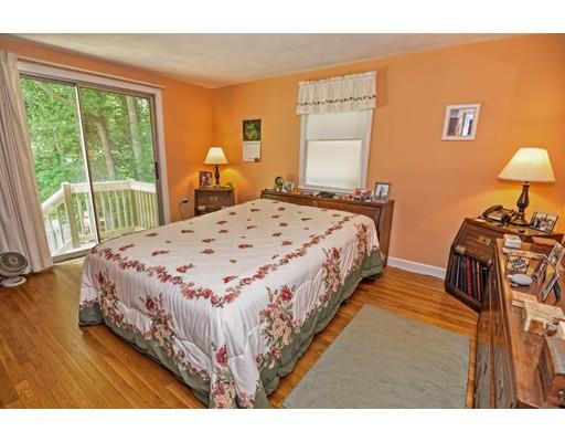 46 Deborah Dr, Reading, MA 01867 photo 5