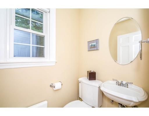 133 Wakefield St, Reading, MA 01867 photo 12