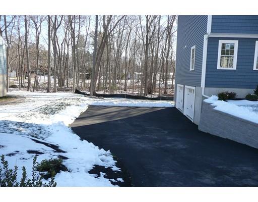 30 Whittier Rd, Reading, MA 01867 photo 2