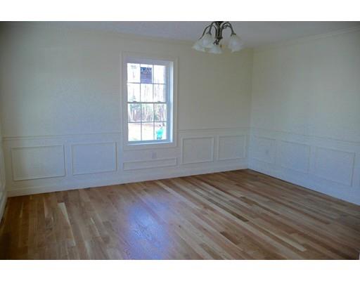 30 Whittier Rd, Reading, MA 01867 photo 9