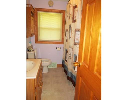 43 Eustis St, Worcester, MA 01606 photo 21