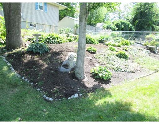 43 Eustis St, Worcester, MA 01606 photo 2