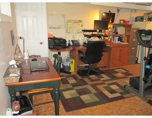 43 Eustis St, Worcester, MA 01606 photo 22