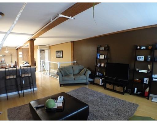 240 Jackson St #624, Lowell, MA 01852 photo 4
