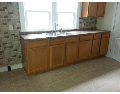 107 Northampton Ave, Springfield, MA 01109 photo 5