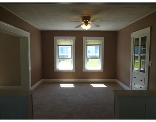 32 Middlesex Ave, Worcester, MA 01604 photo 8