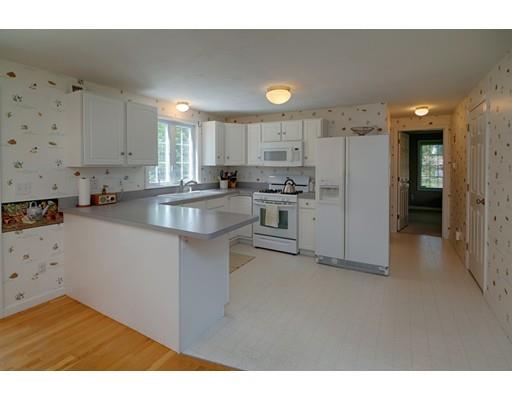 10 Surf Dr, Mashpee, MA 02649 photo 11