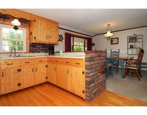 92 Maple St, Middleton, MA 01949 photo 6
