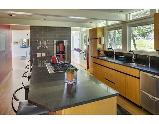 52 Pickman Rd, Beverly, MA 01915 photo 9