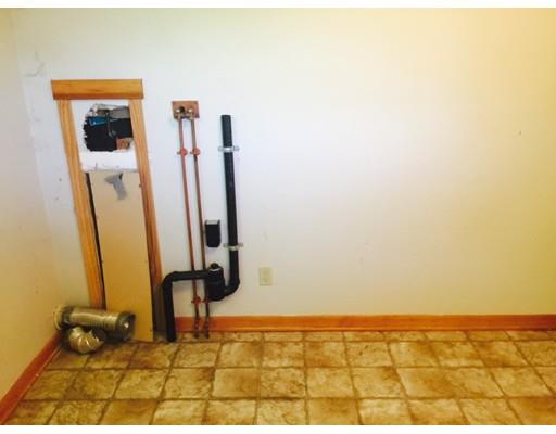 149 Louis Rd, Springfield, MA 01118 photo 14