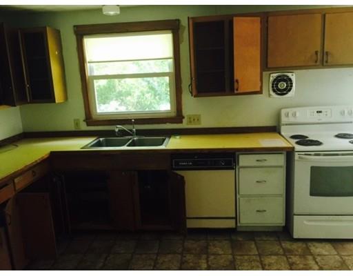 149 Louis Rd, Springfield, MA 01118 photo 7