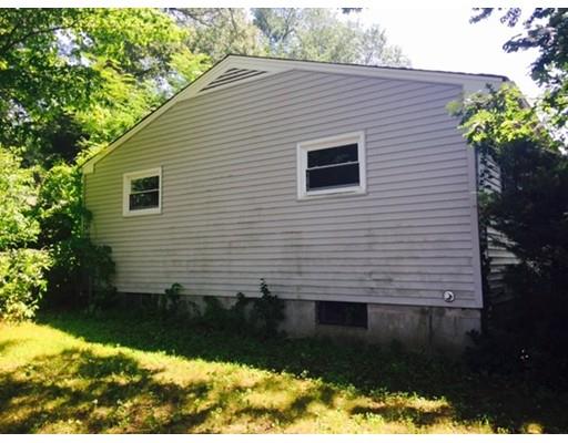 149 Louis Rd, Springfield, MA 01118 photo 3
