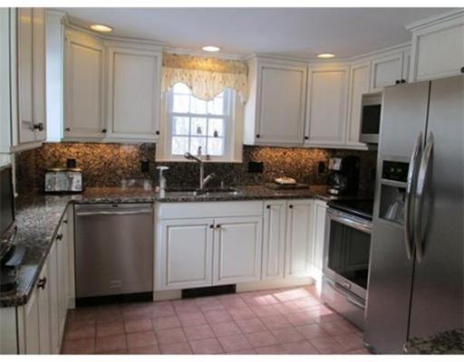 13 Warwick Rd, Gardner, MA 01440 photo 2