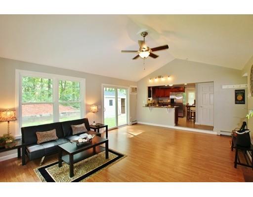 239 E Main St, Westborough, MA 01581 photo 3