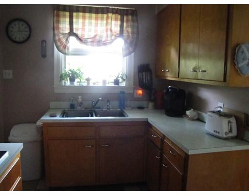 19 Messier St, South Grafton, MA 01560 photo 9