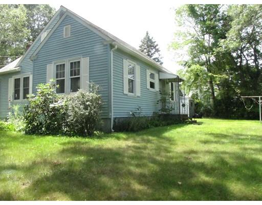 19 Messier St, South Grafton, MA 01560 photo 2
