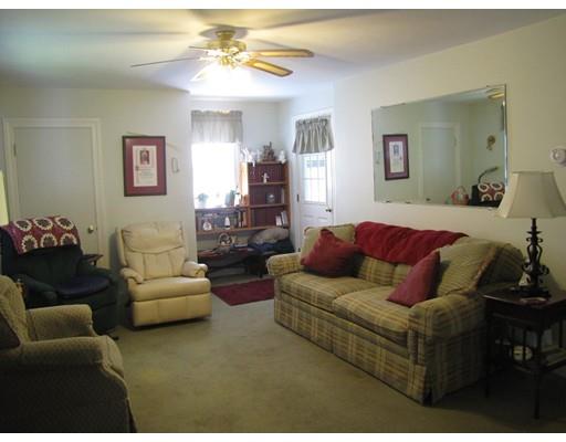 19 Messier St, South Grafton, MA 01560 photo 7