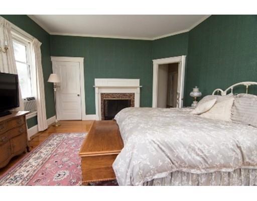29 Germain St, Worcester, MA 01602 photo 15