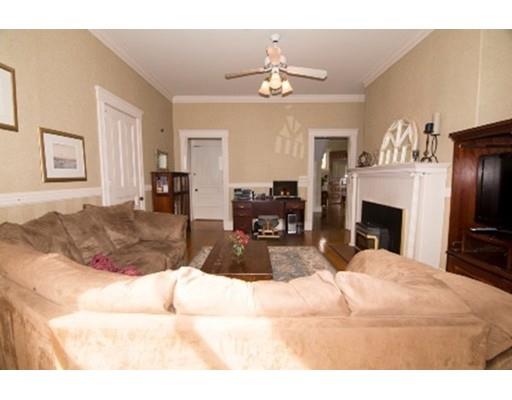 29 Germain St, Worcester, MA 01602 photo 8