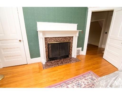 29 Germain St, Worcester, MA 01602 photo 16