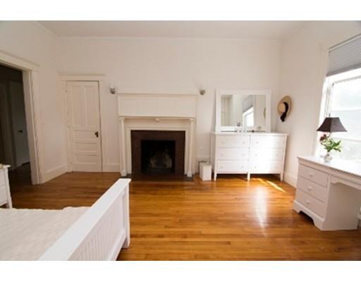 29 Germain St, Worcester, MA 01602 photo 17
