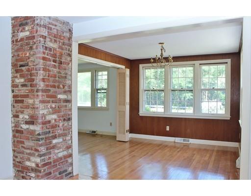 49 Rockland St, Hingham, MA 02043 photo 5