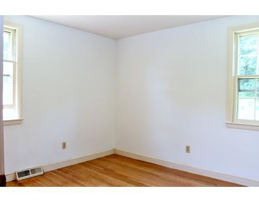 49 Rockland St, Hingham, MA 02043 photo 12