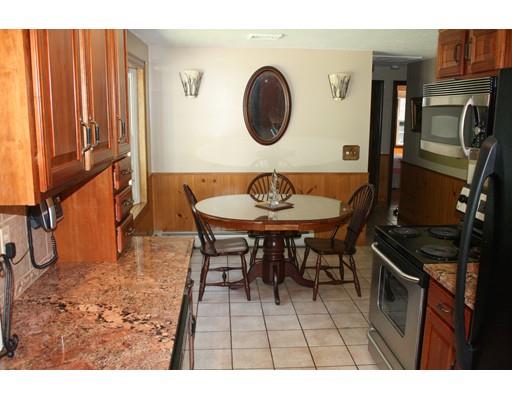 54 Campbell Dr, Easthampton, MA 01027 photo 8