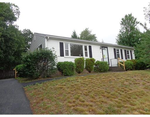 111 Leatherleaf Dr, Springfield, MA 01109 photo 1