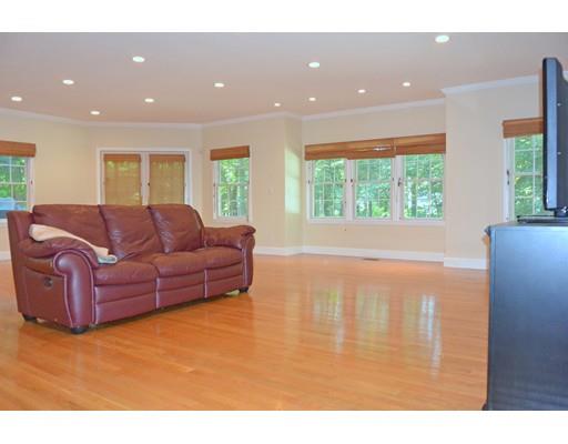 84 Spring St, Wakefield, MA 01880 photo 14