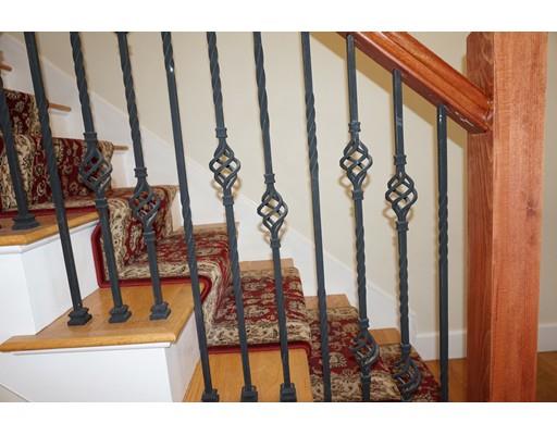 84 Spring St, Wakefield, MA 01880 photo 4