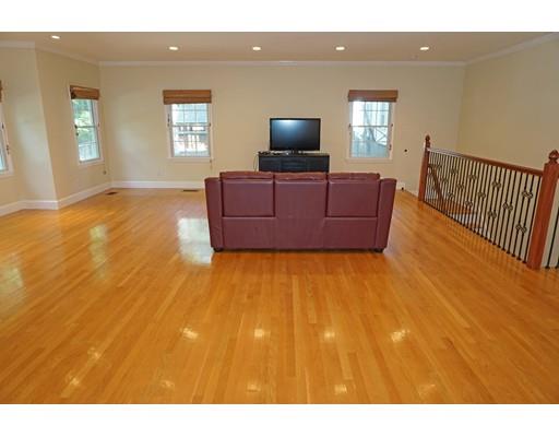 84 Spring St, Wakefield, MA 01880 photo 12