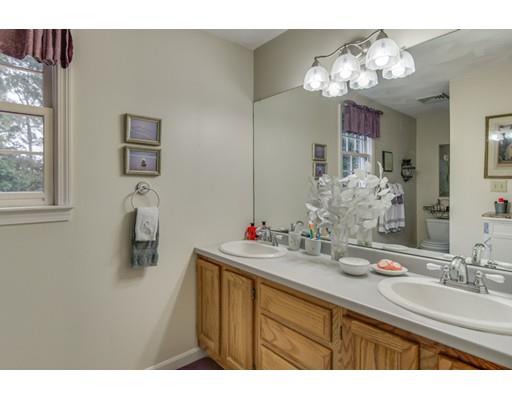 492 Summer Ave, Reading, MA 01867 photo 19