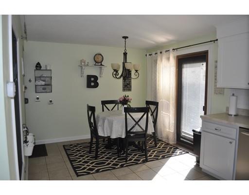 82 Borys Cir, Chicopee, MA 01013 photo 9
