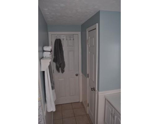 82 Borys Cir, Chicopee, MA 01013 photo 16