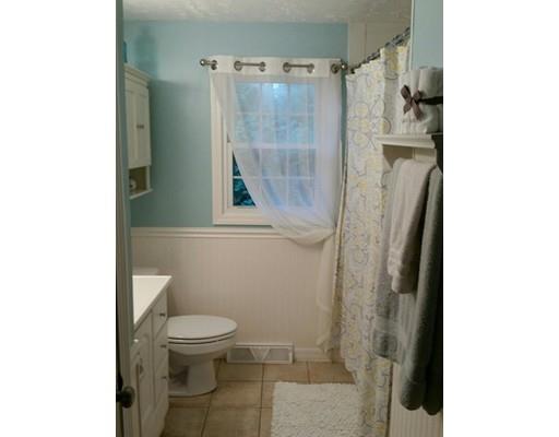 82 Borys Cir, Chicopee, MA 01013 photo 12