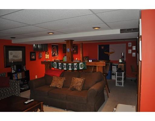 82 Borys Cir, Chicopee, MA 01013 photo 24