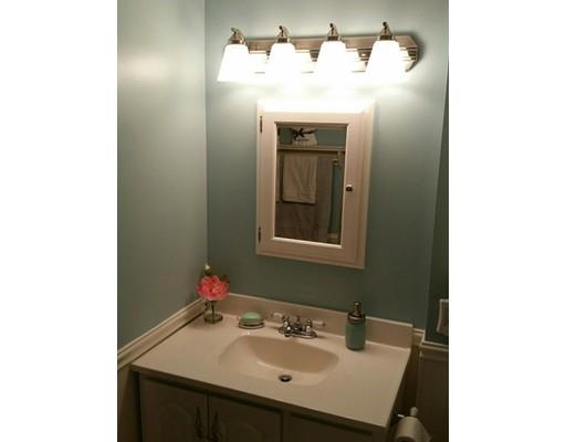 82 Borys Cir, Chicopee, MA 01013 photo 14
