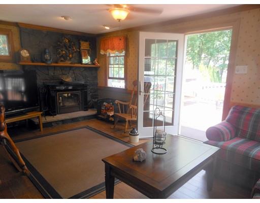 29 Richards Rd, Reading, MA 01867 photo 8