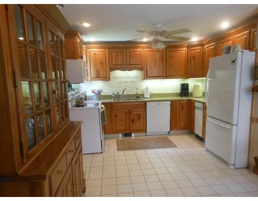 29 Richards Rd, Reading, MA 01867 photo 6