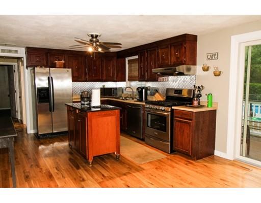 7 Farmers Ln, West Wareham, MA 02576 photo 9