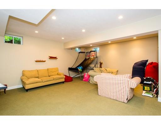 14 Holland St, Needham, MA 02492 photo 22