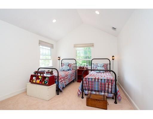 14 Holland St, Needham, MA 02492 photo 20
