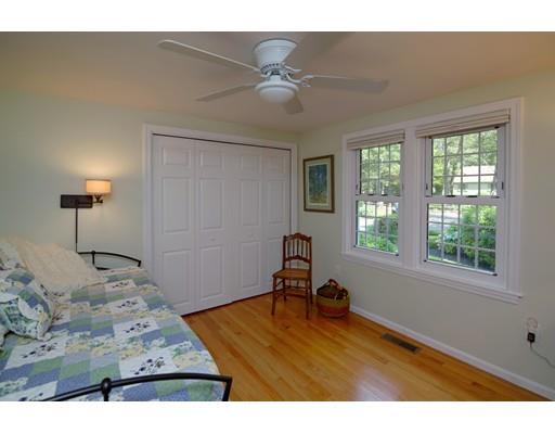 6 Robin Ln, Mashpee, MA 02649 photo 15