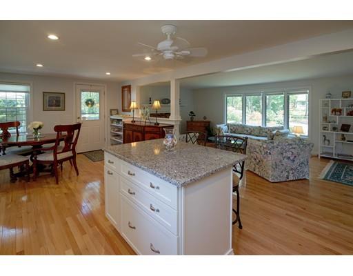 6 Robin Ln, Mashpee, MA 02649 photo 7