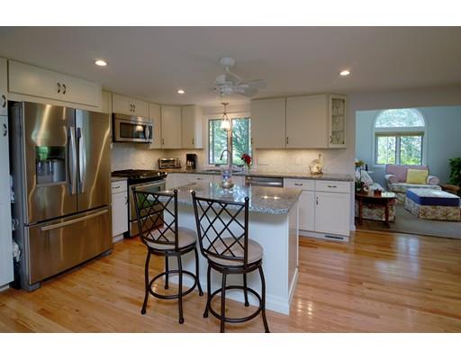 6 Robin Ln, Mashpee, MA 02649 photo 9