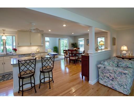 6 Robin Ln, Mashpee, MA 02649 photo 10