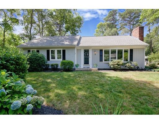 6 Robin Ln, Mashpee, MA 02649 photo 1