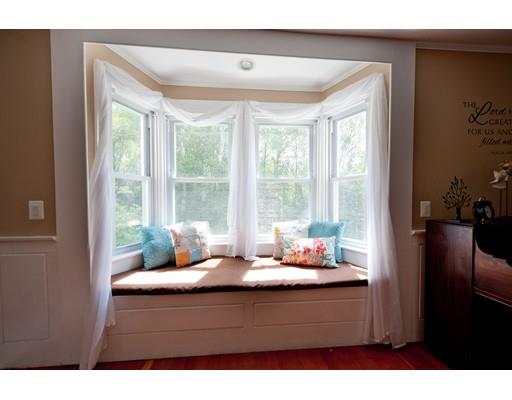 28 County St, Berkley, MA 02779 photo 8